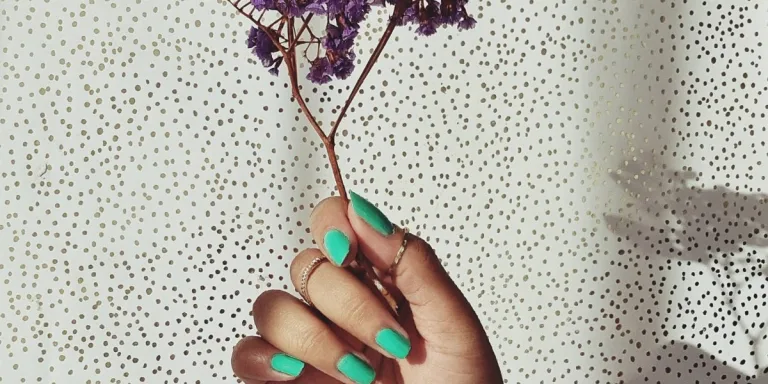 Mexican Flower nails